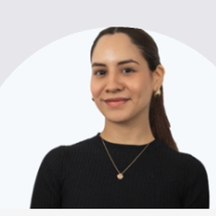Analuc&iacute;a D&aacute;vila